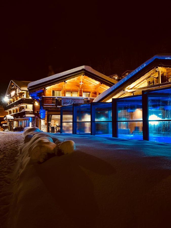 Hotel Alpina Morzine Bagian luar foto