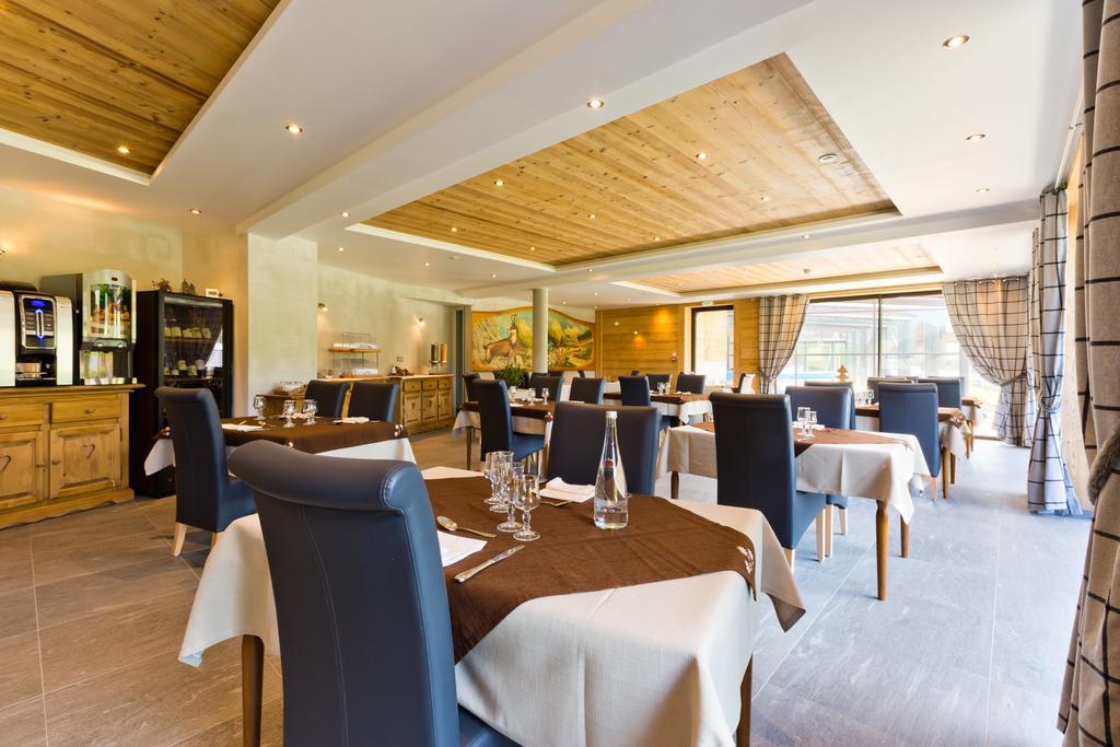 Hotel Alpina Morzine Bagian luar foto